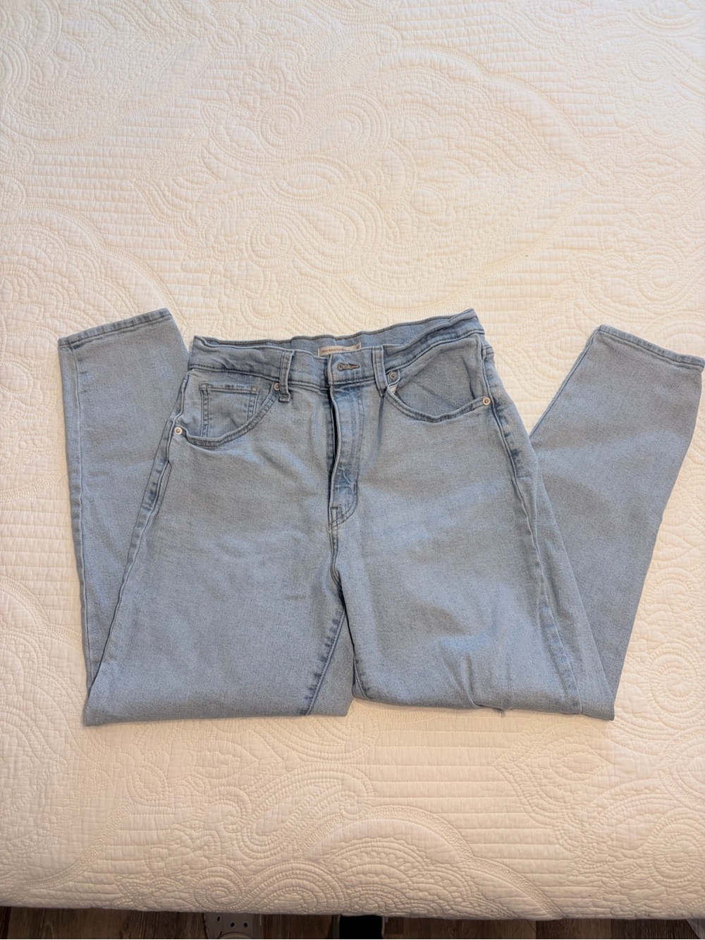 Levi’s High Waisted Mom Jeans